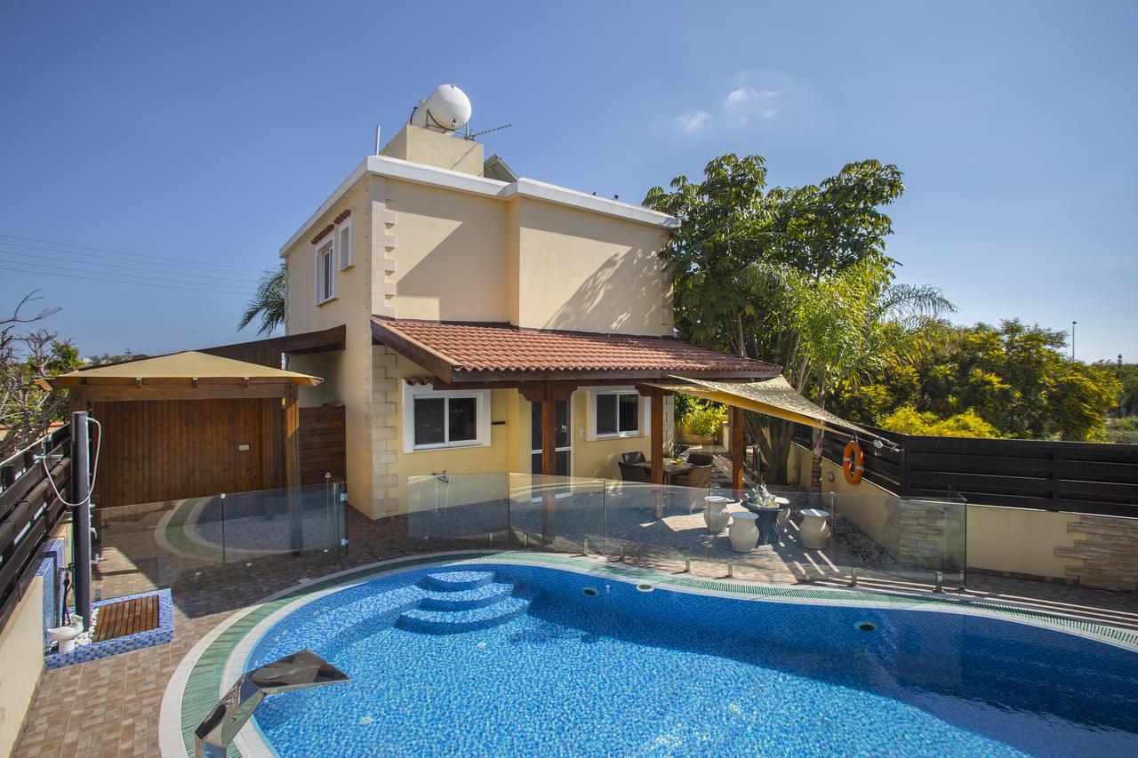 Ayia Napa Tropical Beach Villa Dış mekan fotoğraf