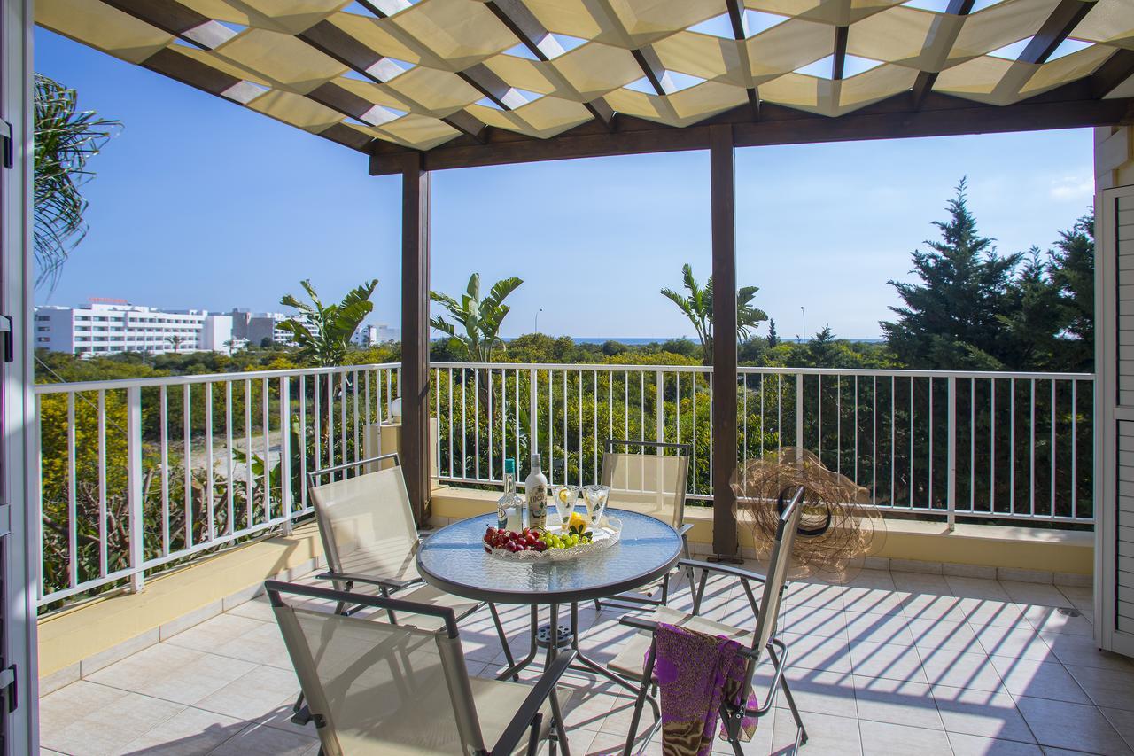 Ayia Napa Tropical Beach Villa Dış mekan fotoğraf