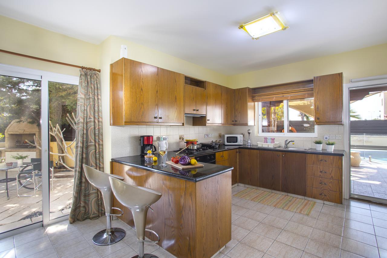 Ayia Napa Tropical Beach Villa Dış mekan fotoğraf